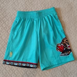 Vancouver Grizzlies Mitchell Ness NBA Road Swingman 96/97 men's shorts - Medium